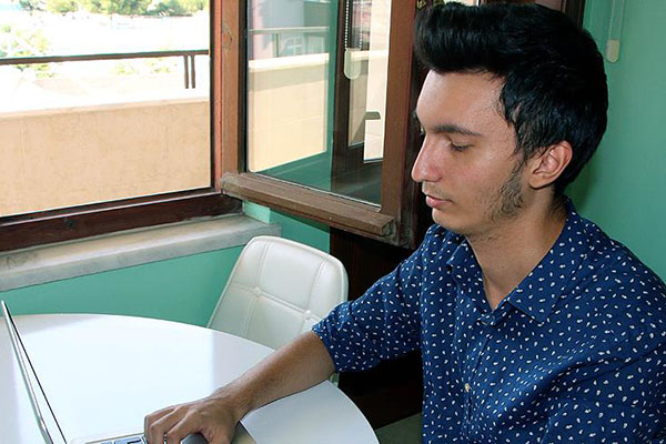 Lise öğrencisi Apple'ın yeni bir güvenlik açığını buldu