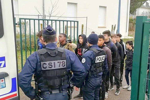 Fransa'da tartışma yaratan gözaltı görüntülerine soruşturma: Paylaşanlar bulunacak