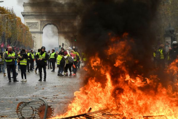 Fransa'da büyük eylem günü