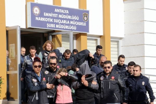 Antalya polisinden 'Guten Morgen' operasyonu