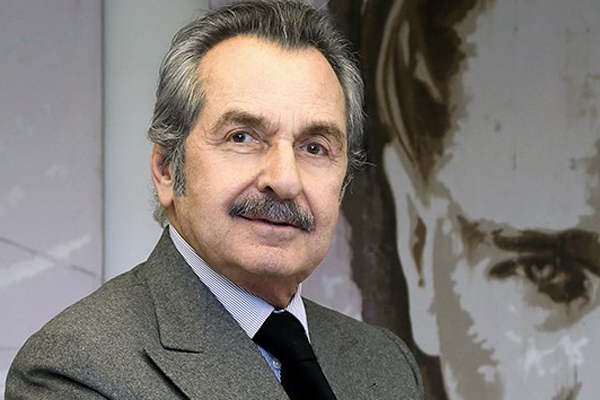 Ünlü iş adamı hayatını kaybetti