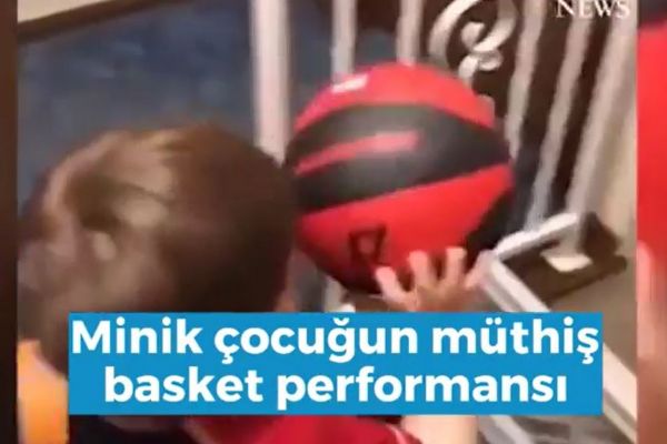 3 yaşındaki çocuğun müthiş basket performansı