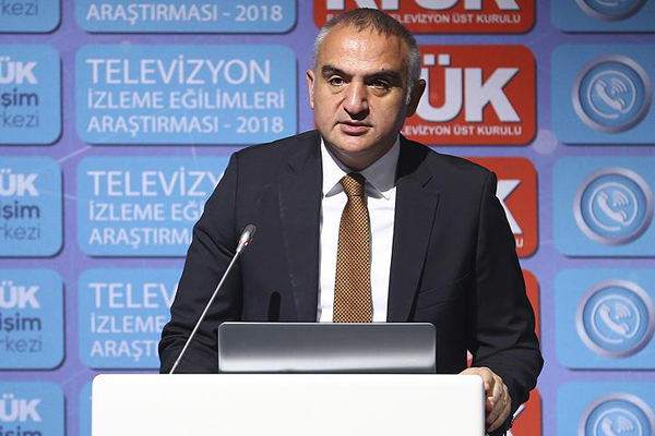 Ersoy: Türkiye dizi ihracatında önemli bir mesafe katetti