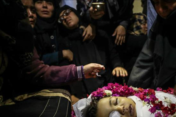 Büyük Dönüş Yürüyüşü'nün en küçük şehidi uğurlandı