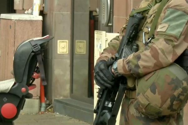 Strazburg'daki güvenlik güçleri teyakkuza geçti