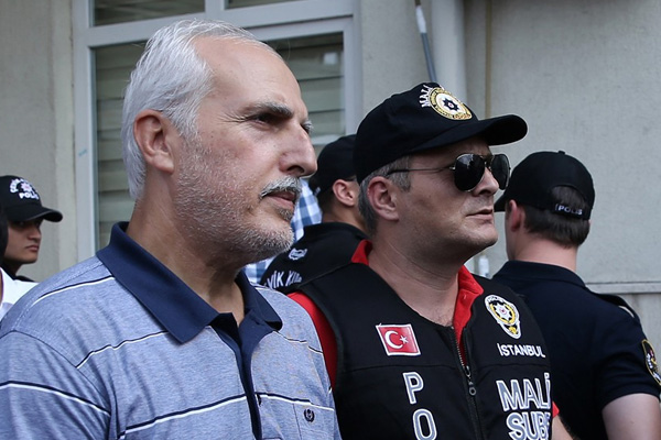 Eski İstanbul Valisi Mutlu tahliye edildi