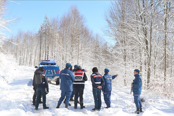 Almanya'dan gelen ihbar üzerine Bolu Dağı'nda arama çalışması başlatıldı