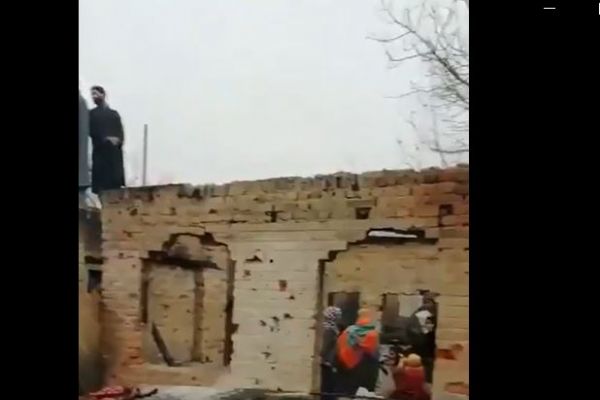 Hindistan ordusu, Kaşmiri 18 saat boyunca bombaladı