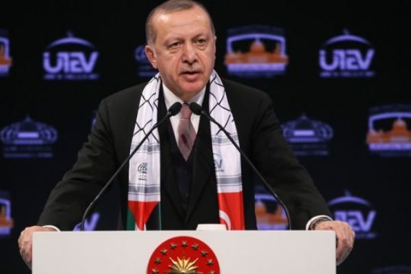 Erdoğan'dan sert sözler