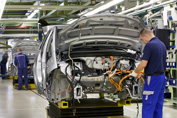 İran'da otomobil üretimi yüzde 57 azaldı