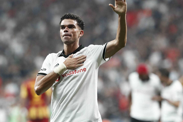 ‘Pepe ayrılmadan personelin maaşını cebinden ödedi’