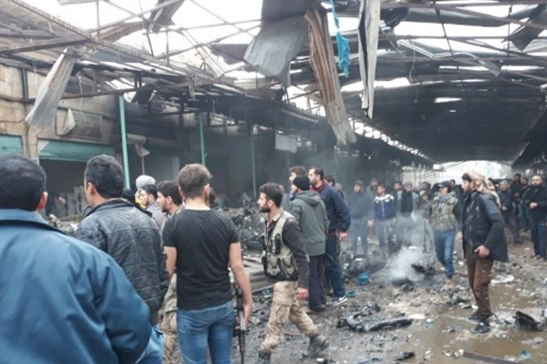 Afrin'de pazar yerinde patlama