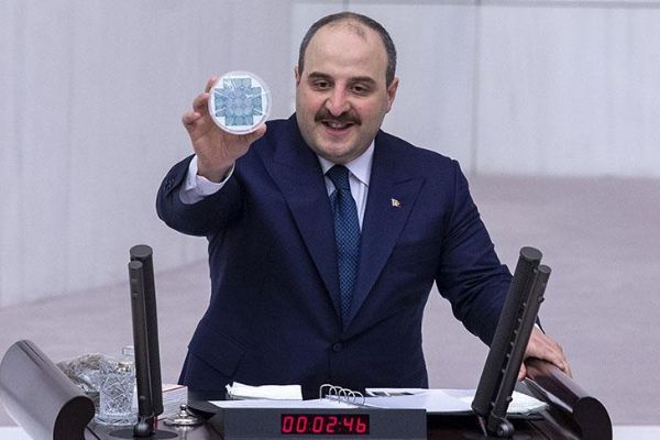 Varank: Sanayi ve teknolojideki milli adımlar sigortamız