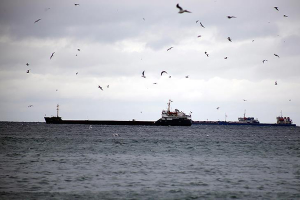 Marmara'da deniz ulaşımına poyraz engeli