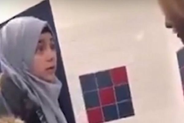 ABD'de Müslüman öğrenciye saldırı