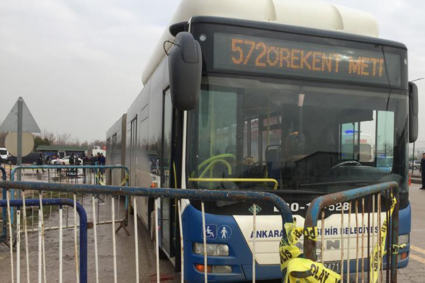 Gazi ve avukatlara çarpan belediye otobüsü şoförü adliyeye sevk edildi