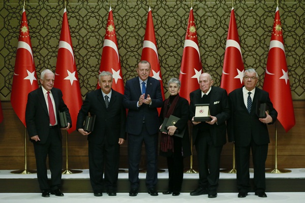'Cumhurbaşkanlığı Kültür Sanat Büyük Ödülleri' sahiplerini buldu
