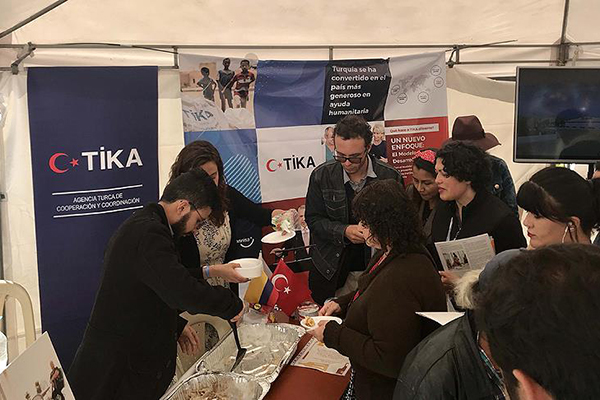 TİKA Kolombiya'da Türkiye'yi tanıttı