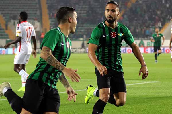 Akhisarspor'da tek hedef 3 puan