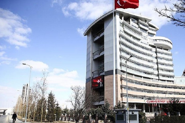 CHP'de kampanya stratejisi: Söylem ekonomi olacak, AK Parti'nin yanlışları anlatılacak