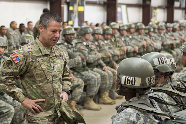 Afganistan'daki ABD kuvvetleri komutanı: Herhangi bir geri çekilme emri almadım