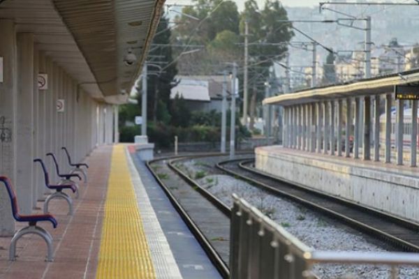 İZBAN'ın ek seferleri de durduruldu