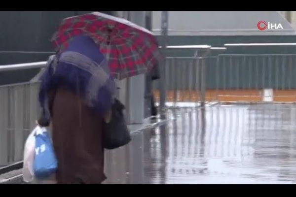 Meteoroloji'den İstanbul'a karla karışık yağmur uyarısı