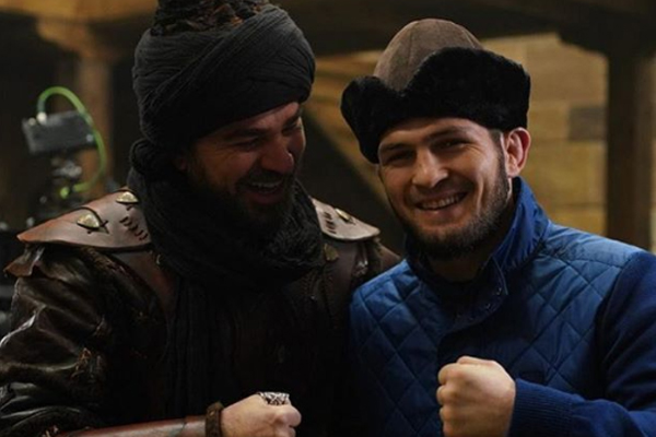 Khabib Nurmagomedov, Diriliş Ertuğrul setini ziyaret etti