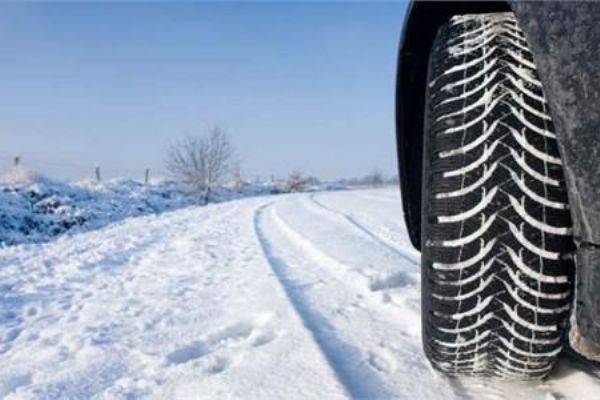 Kar'da araba sürerken dikkat edilmesi gerekilenler