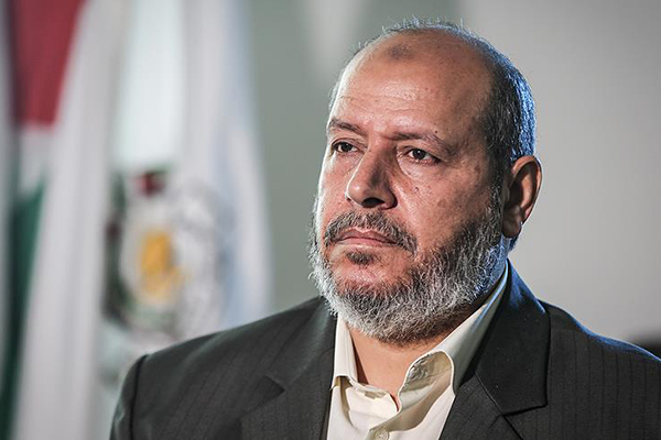 'Abbas tek başına tüm kurumlara hükmetmek istiyor'