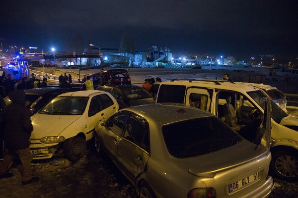 Başkentte zincirleme trafik kazası: 9 yaralı