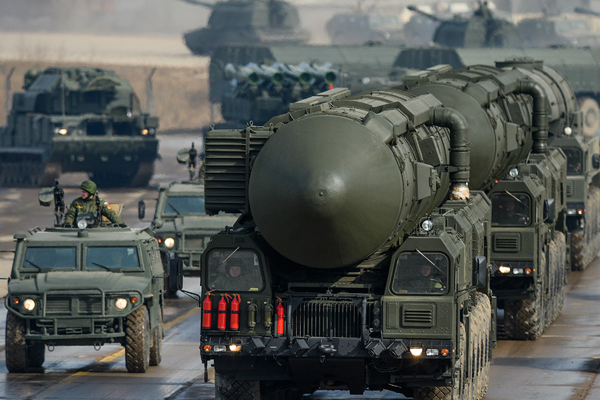 Almanya, Avrupa'da yeni nükleer füzelere karşı