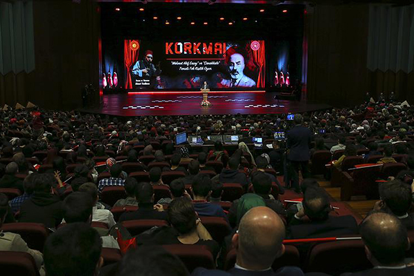 Mehmet Akif Ersoy 'Korkma' ile anıldı