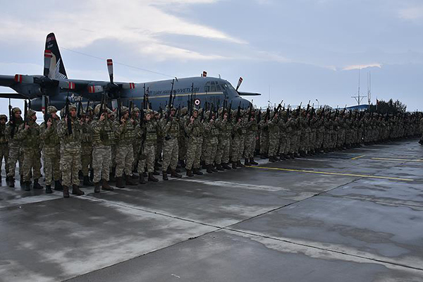 Kars'tan bir tabur komando Şanlıurfa'ya uğurlandı