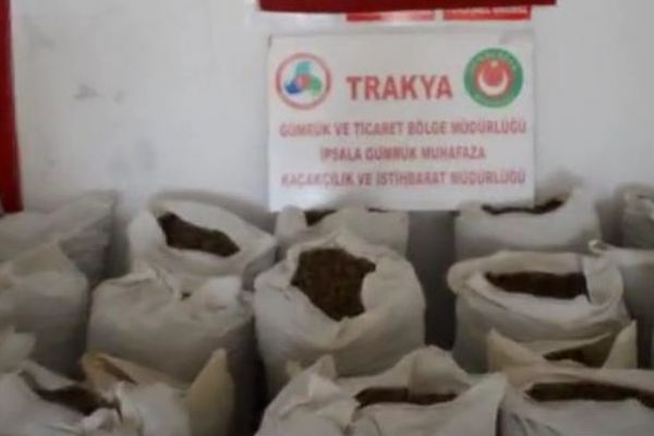 İpsala Sınır Kapısı'nda 1,5 ton esrar yakalandı