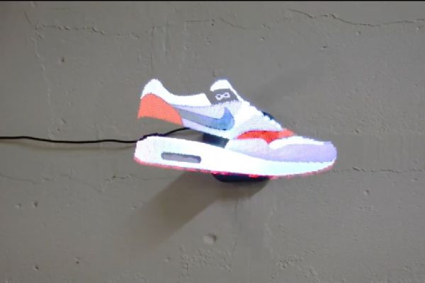 Hologram teknolojisi reklam sektörünün vazgeçilmezi olacak