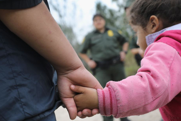 Trump 8 yaşındaki çocuğun ölümünden Demokratları suçladı