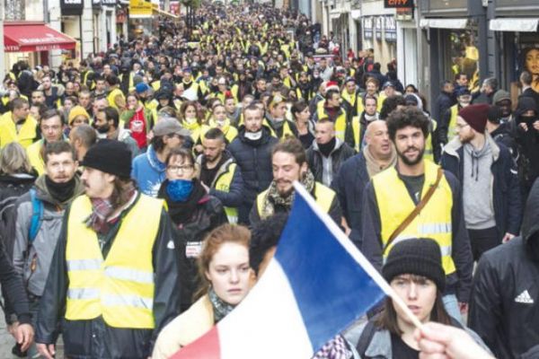 Sarı Yelekli protestoları 7. haftasında da devam ediyor