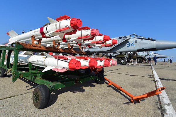 Rusya için 2018 silahlanma yarışındaki ürünlerini tanıttığı yıl oldu