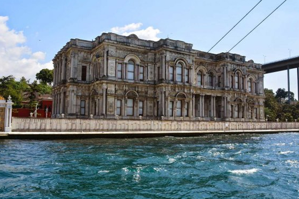 2018 yılında sarayların ziyaretçileri arttı