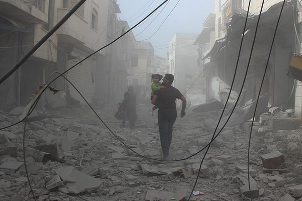 Esed rejimi sivilleri kampta vurdu