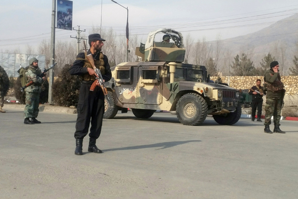 Afganistan'da Taliban saldırısı: 20 ölü