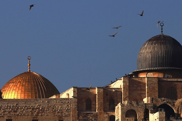 İşgalci İsraillilerden Mescid-i Aksa’ya baskın