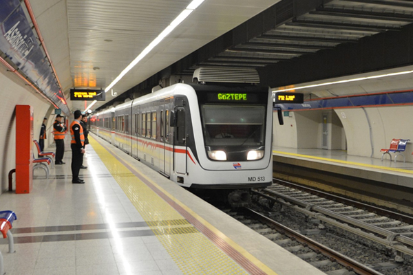 İZBAN’dan sonra metro ve tramvay personeli de greve hazırlanıyor