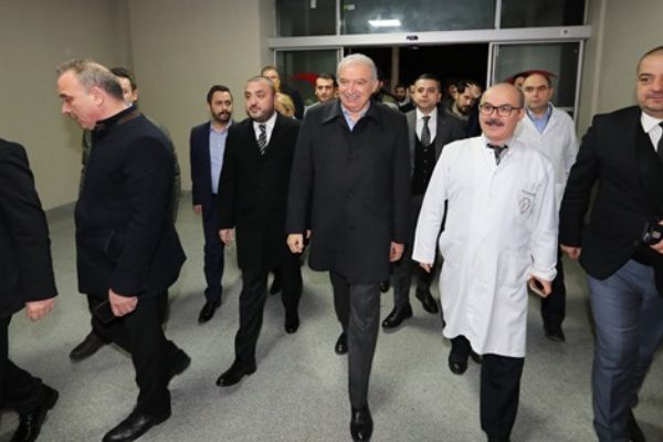 Mevlüt Uysal, yeni yıla Büyükçekmece'de girdi!