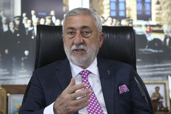 'Bağ-Kur'lunun prim gün sayısı 7 bin 200'e indirilmeli'