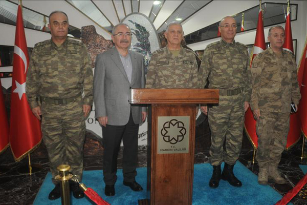 Kara Kuvvetleri Komutanı Orgeneral Dündar Mardin Valiliğini ziyaret etti