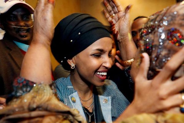ABD tarihinde ilk başörtülü Kongre Üyesi, 'Ilhan Omar'