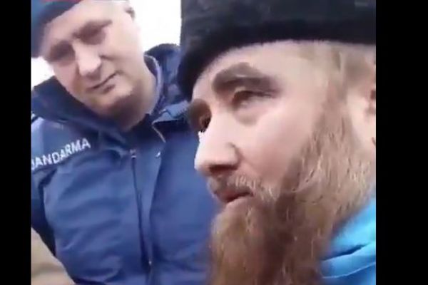 Doğu Türkistanlı adam Çin zulmünü anlattı