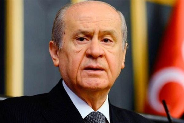 Bahçeli'den teşkilatlara uyarı: Yorumlardan uzak durun